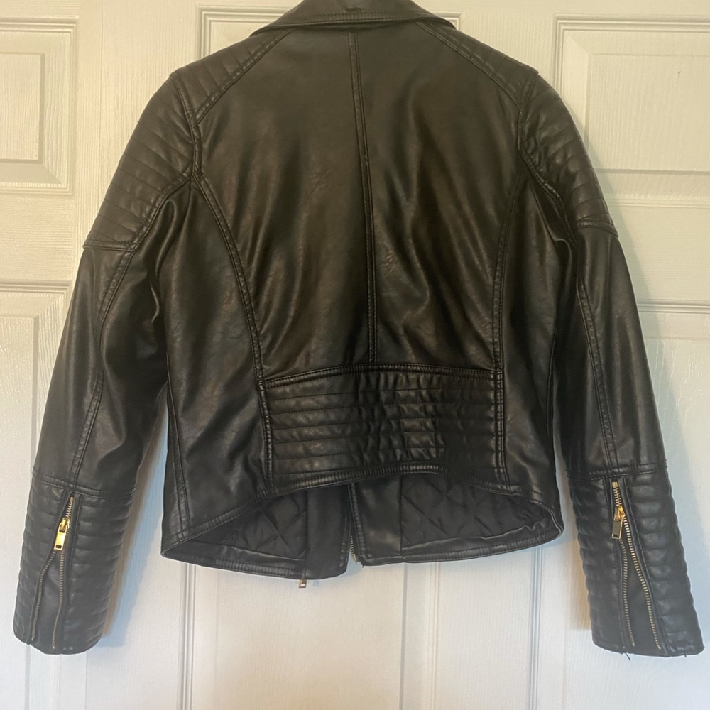 Jacket - Picture 4 of 5